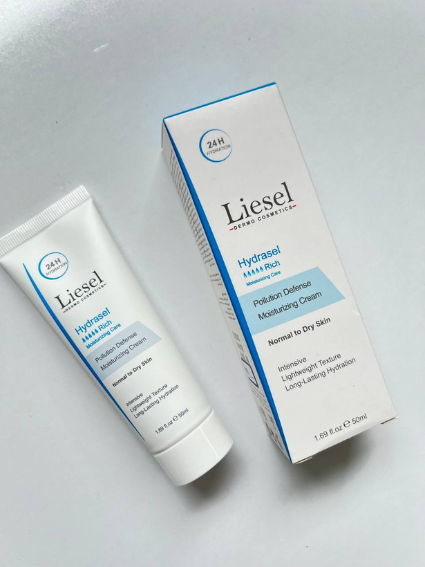 کرم آبرسان لایسل مدل Hydrasel Rich مناسب پوست های خشک و نرمال حجم 50 میلی لیتر