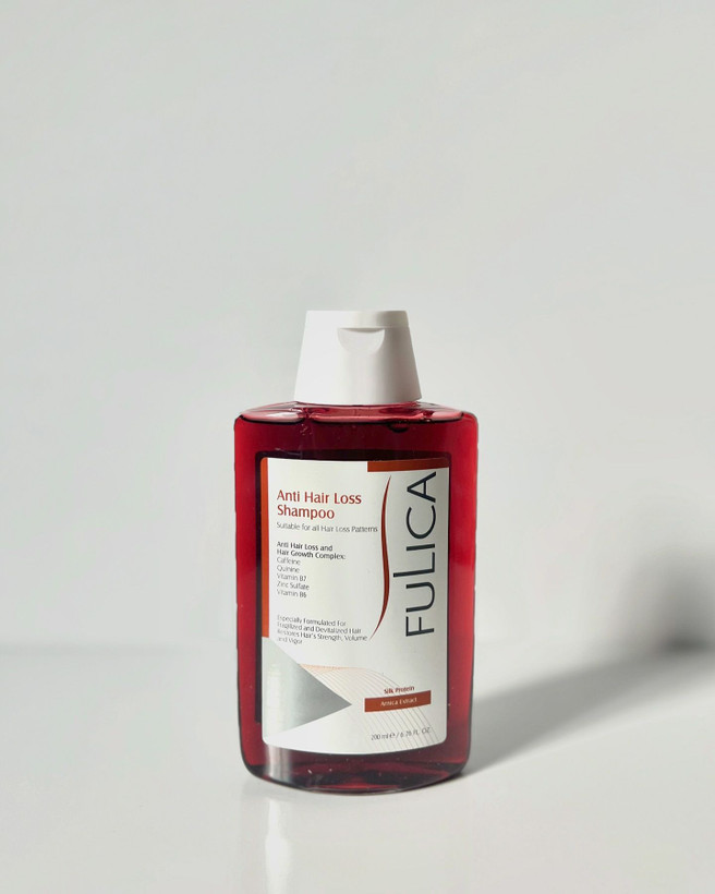 شامپو فولیکا ضد ریزش و تقویت کننده 200 میلی لیترشامپو فولیکا ضد ریزش و تقویت کننده 200 میلی لیتر