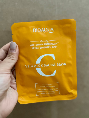 ماسک ورقه ای ویتامین C بیواکوا Bioaqua