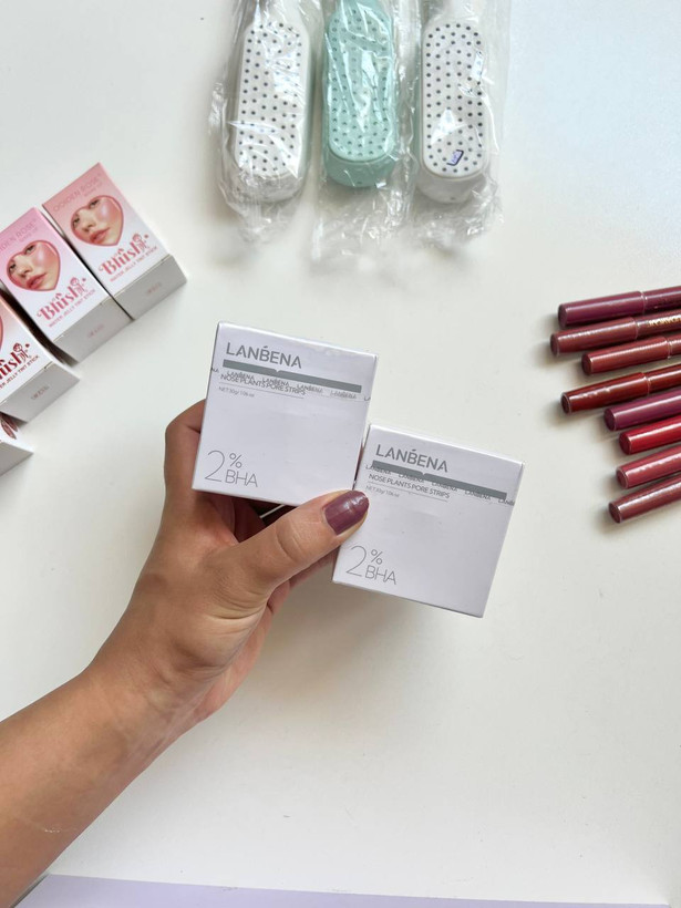 چسب جوش سر سیاه بینی لانبنا