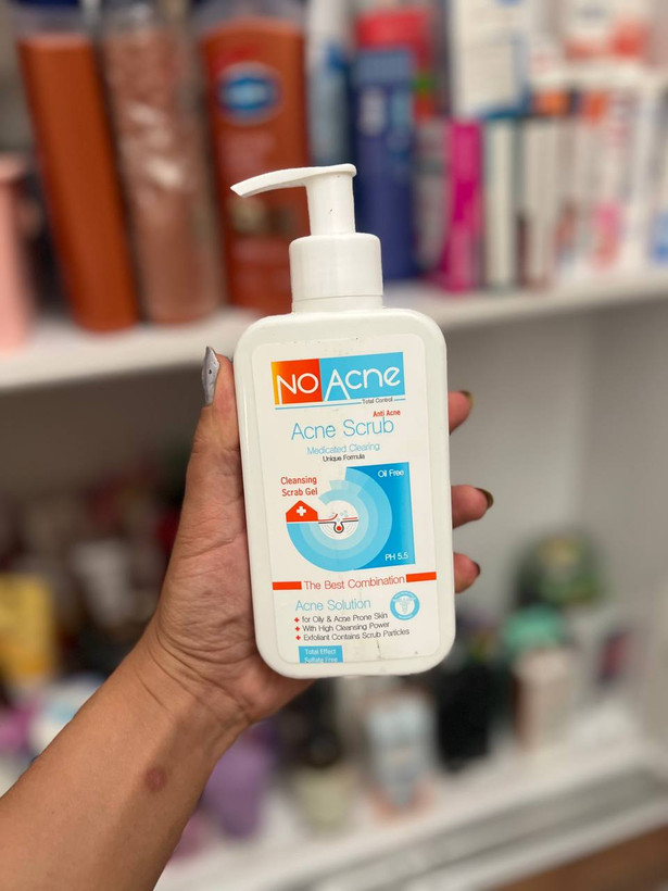 ژل اسکراب لایه بردار نو آکنه مدل Acne Solution مناسب پوست چرب و جوش دار حجم 235 میلی لیتر
