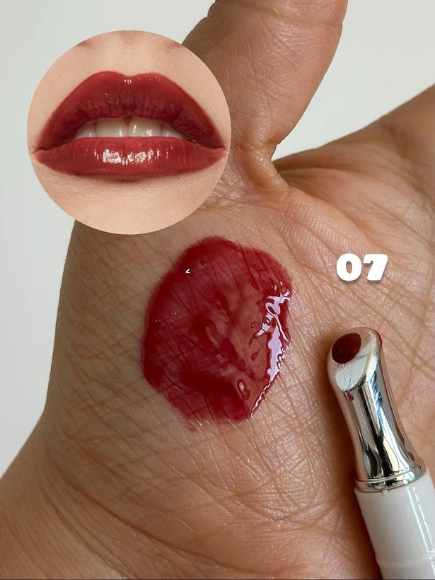 حجم دهنده و برق لب « لیپ پلامپر » رنگی سر فلزی اولیبولا Olibolla