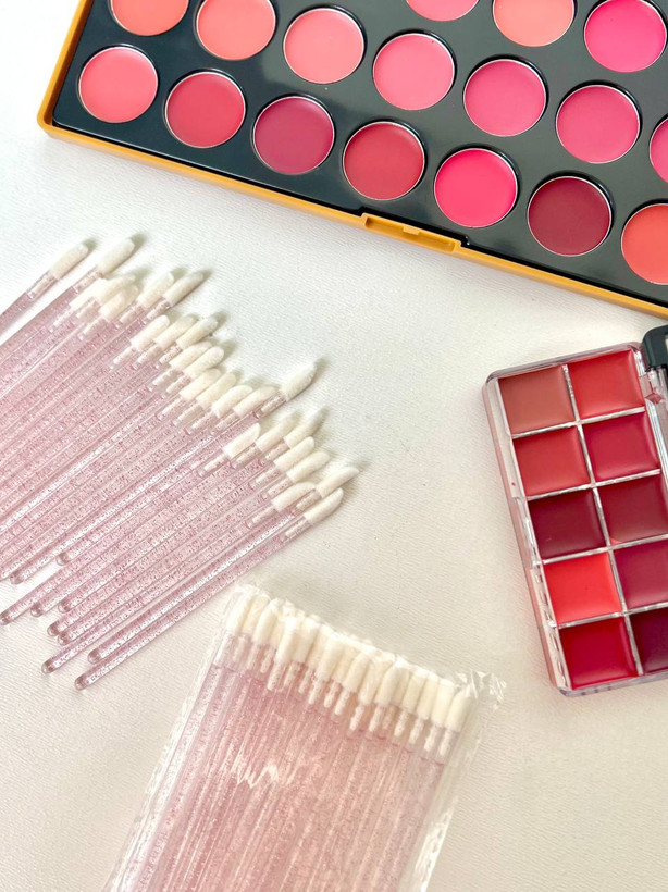 اپلیکاتور و براش لب دسته اکلیلی