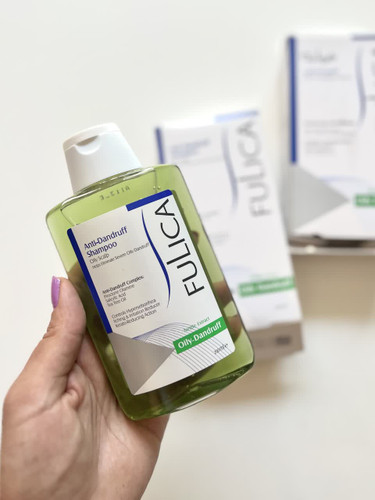 شامپو ضد شوره مخصوص شوره و پوست سر چرب فولیکا حجم 200میلی لیتر