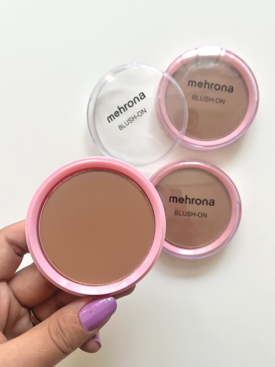 کانتور مهرونا شماره 18 رژگونه ها