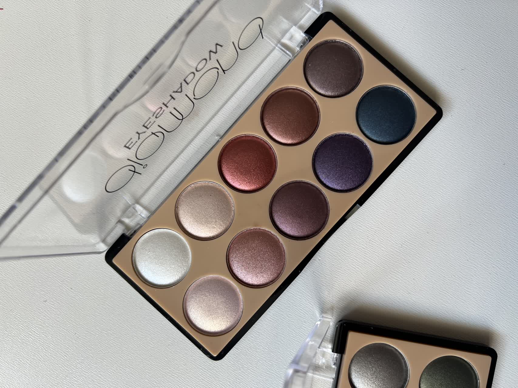 پالت سایه چشم 10 رنگ دودو گرل مدل دیاموند