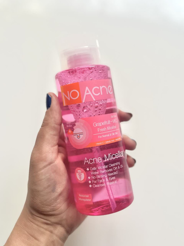 میسلار واتر نو آکنه دارای ویتامین C مناسب پوست نرمال و چرب حجم 270 میلی لیتر