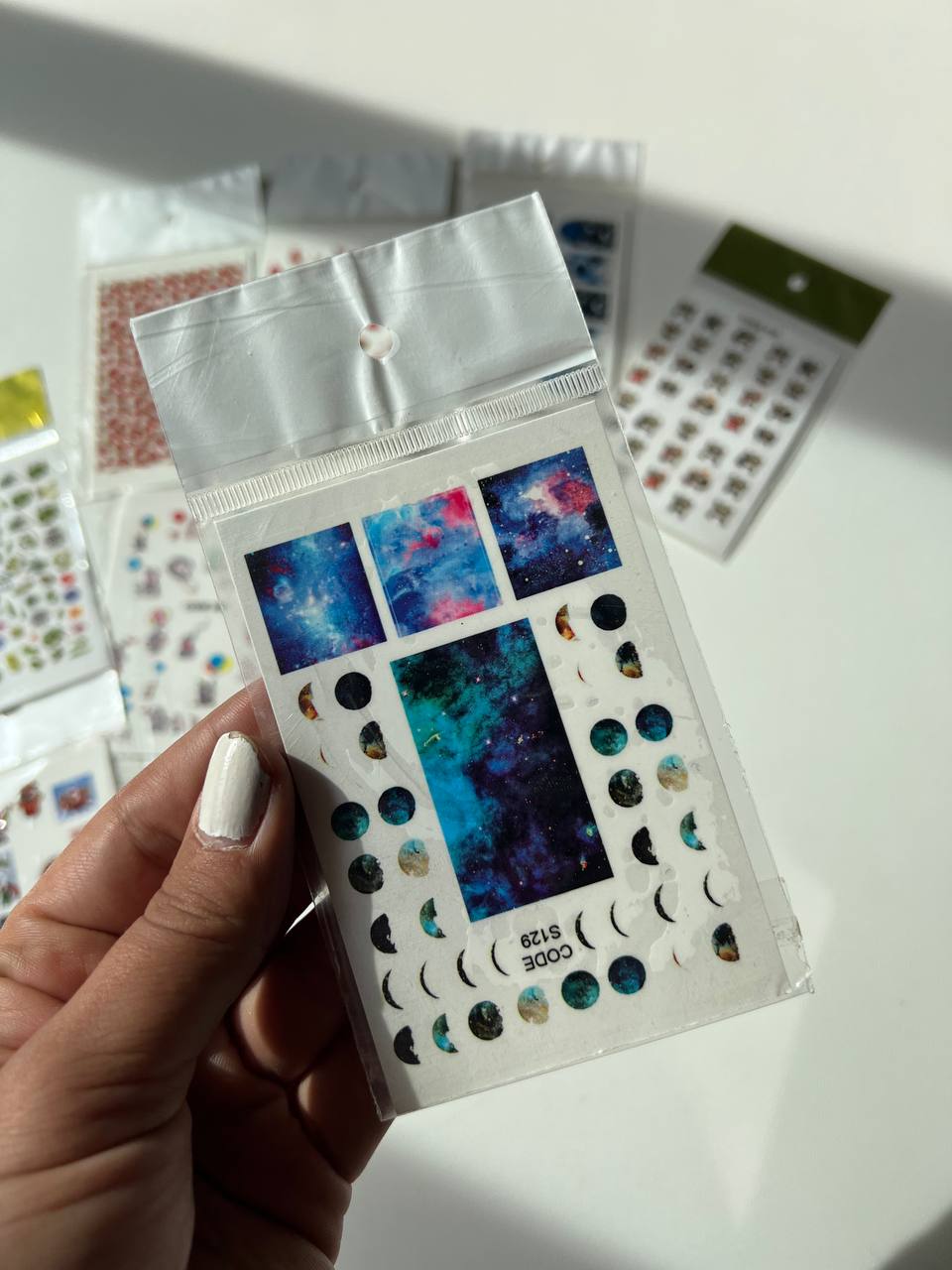 برچسب ناخن فانتزی و طرح دار