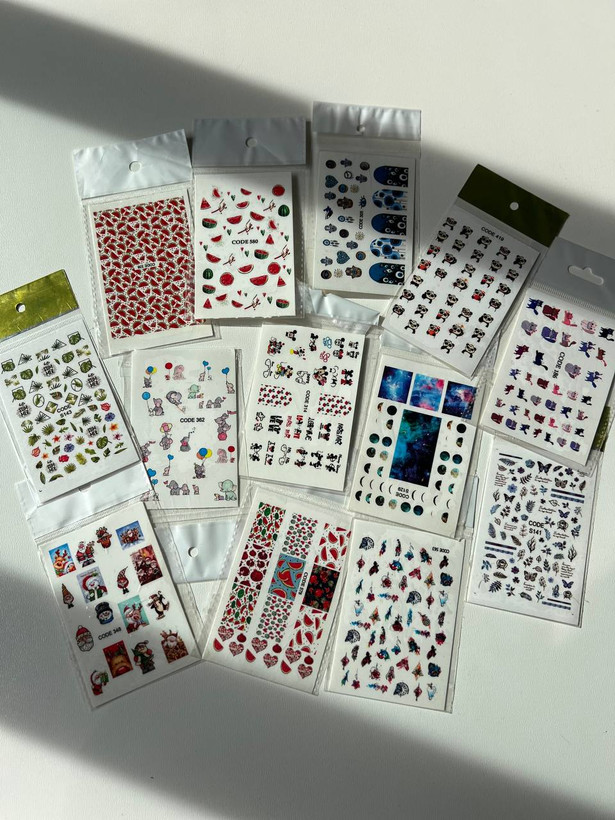 برچسب ناخن فانتزی و طرح دار