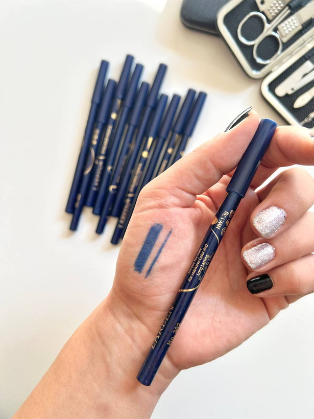 مداد سرمه ای چشم lareen