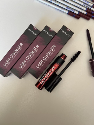 ریمل زرشکی اوربیوتی