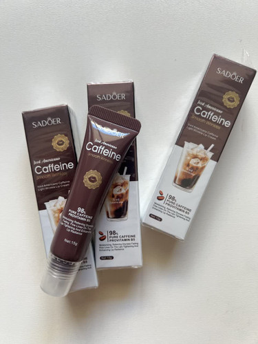کرم لب سادور کافیین ضد چروک و روشن کننده caffeine light wrinkle lip cream sador اصل