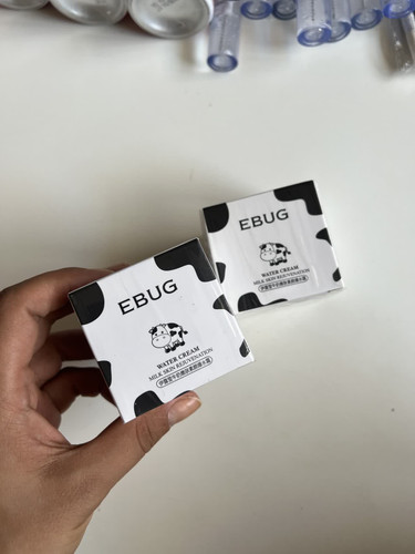 کرم روشن کننده شیر گاو EBUG